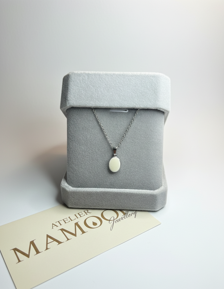 Mother’s Grace – Oval of Milk Silver