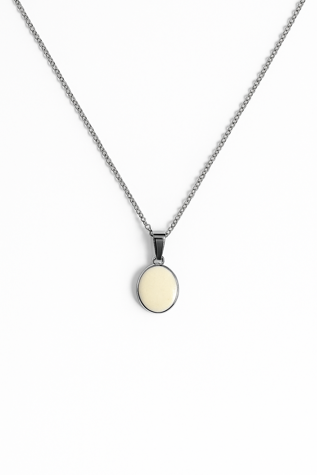 Mother’s Grace – Oval of Milk Silver